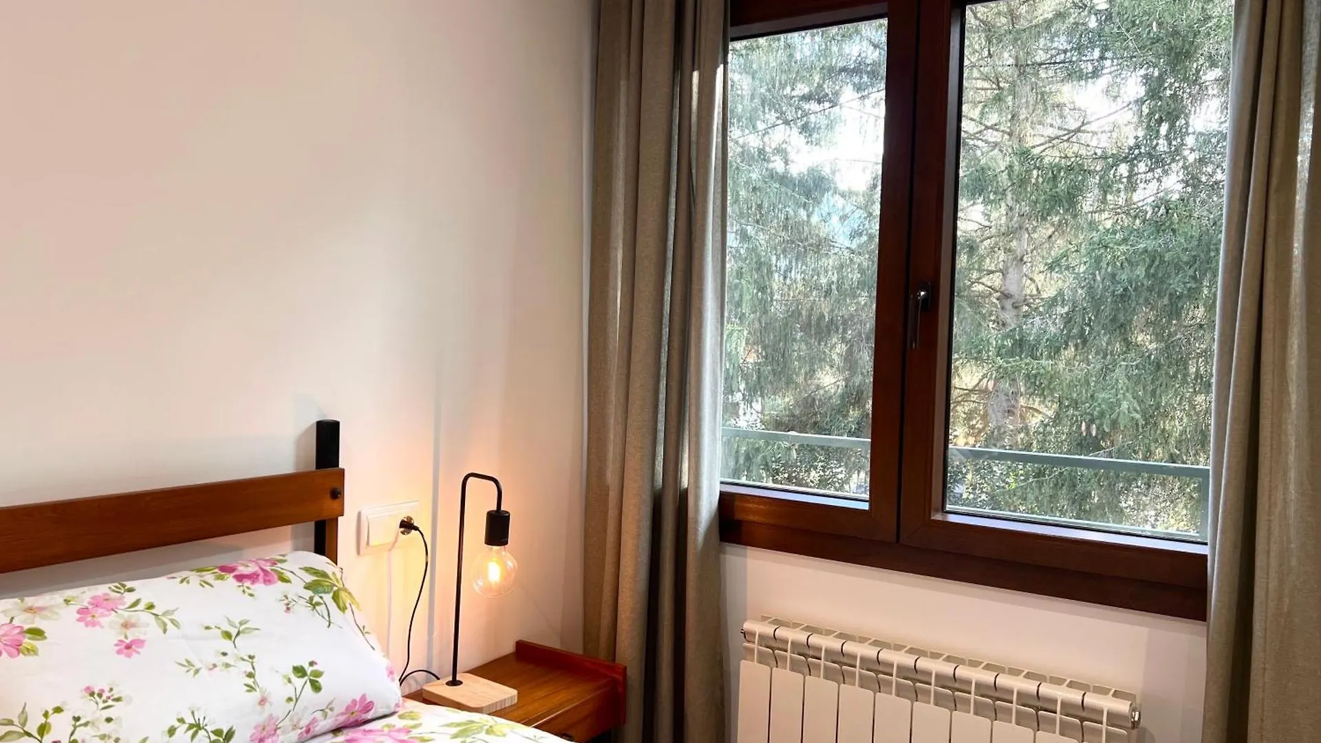 Apartaments Casa Mata - L'Amfitriona Esterri D'Aneu 0*,  Spain